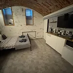 Underground Jacuzzi Rooms