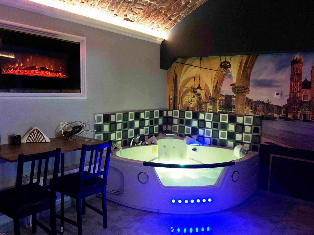 Underground Jacuzzi Frühstückspension